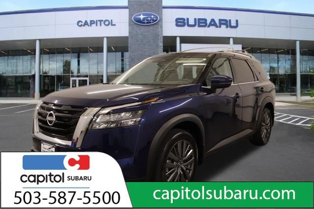 Used 2025 Nissan Pathfinder SL w/ SL Premium Package AWD/4WD image 7