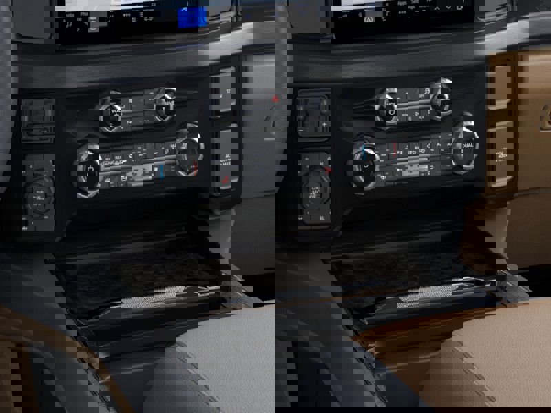 New 2026 Ford F350 Lariat w/ FX4 Off-Road Package image 30