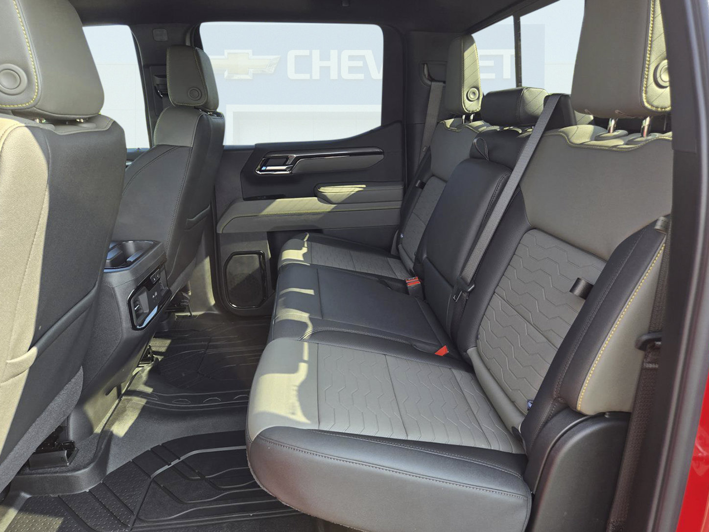 New 2026 Chevrolet Silverado 1500 ZR2 AWD/4WD image 14
