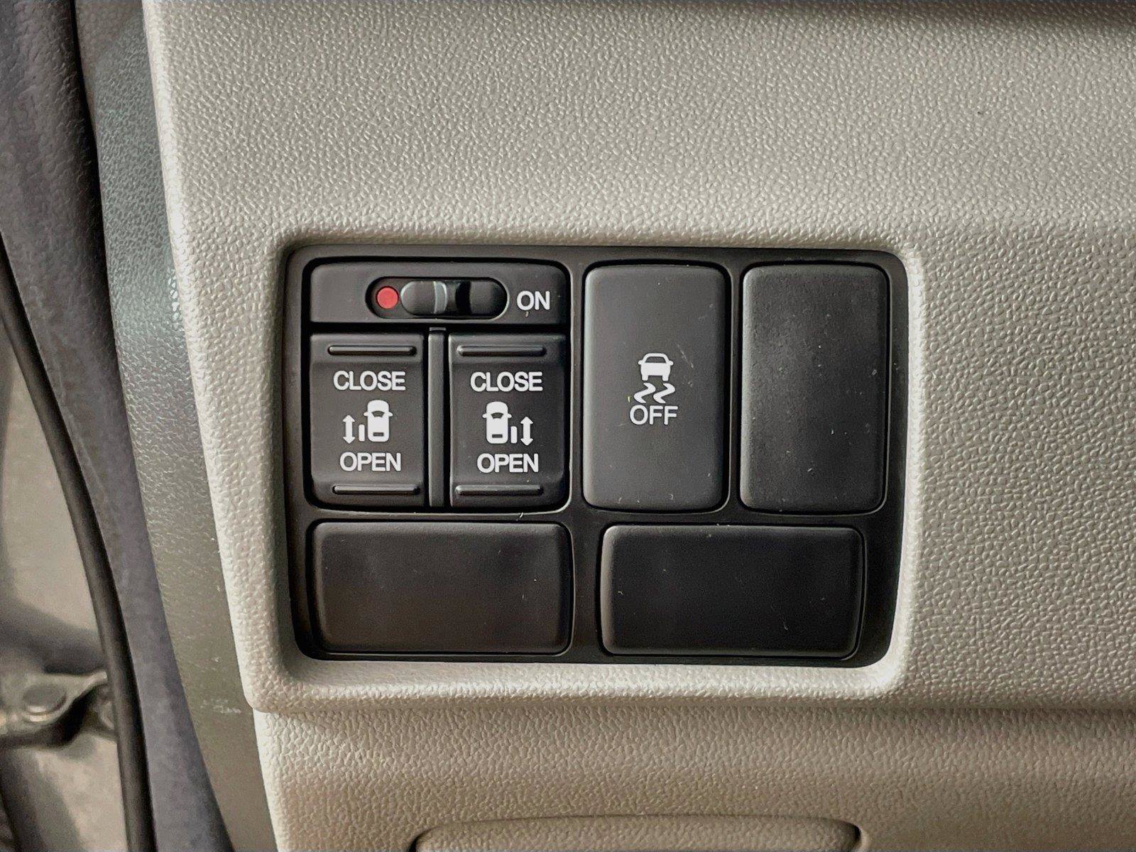 Used 2013 Honda Odyssey EX image 13