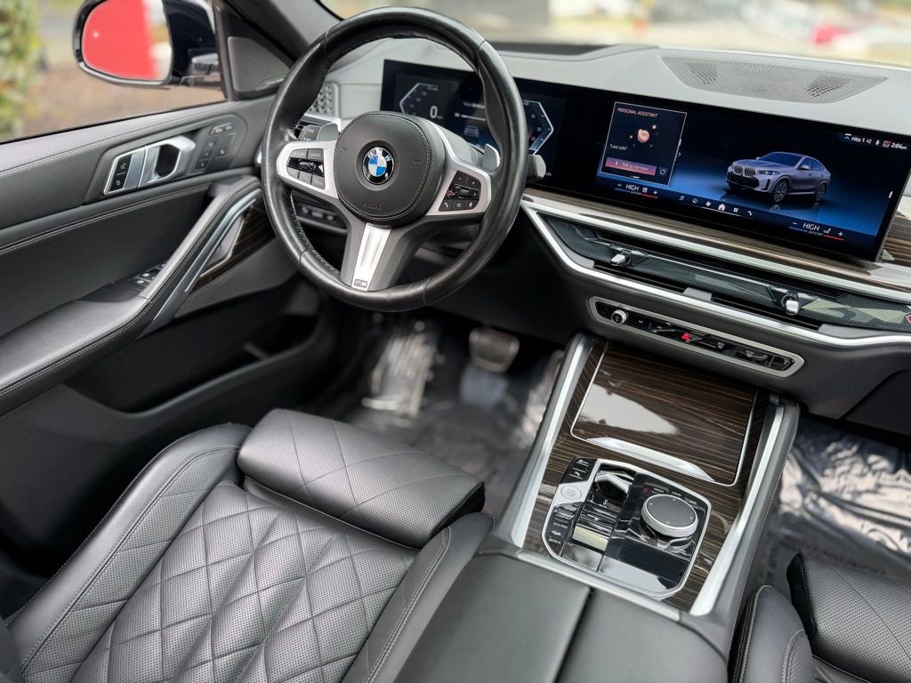 Used 2025 BMW X6 xDrive40i AWD/4WD image 41