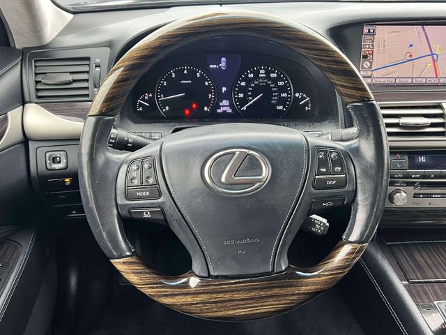 Used 2014 Lexus LS 460 AWD w/ Comfort Package image 17