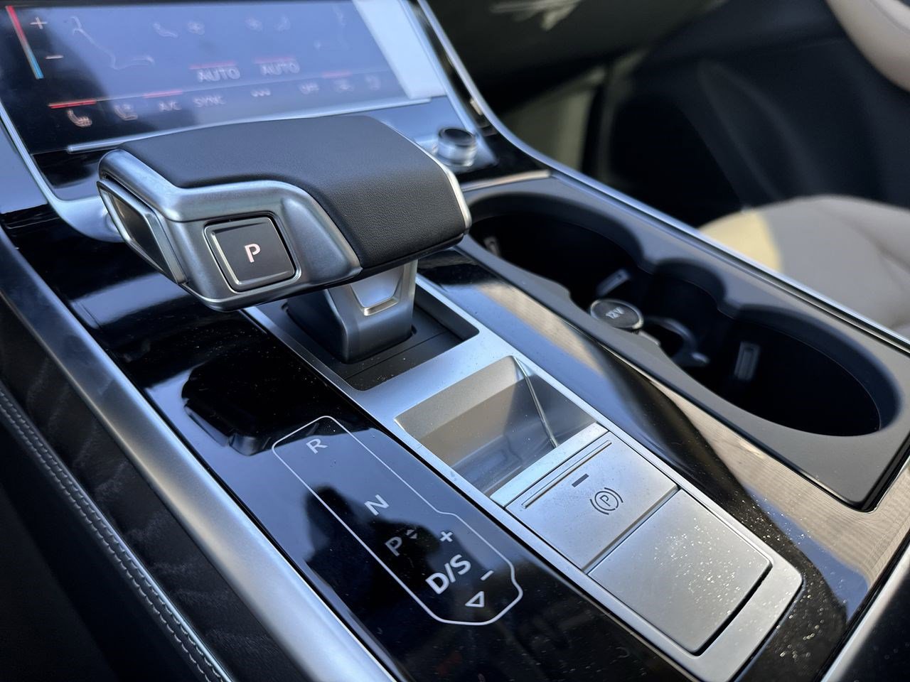 New 2026 Audi Q7 3.0T Premium Plus AWD/4WD image 16