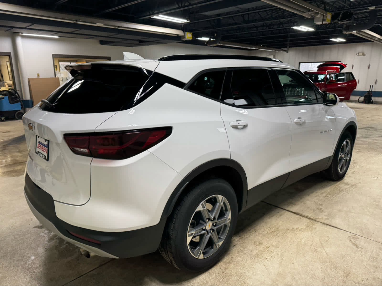 Certified 2025 Chevrolet Blazer LT w/ Convenience Package image 4