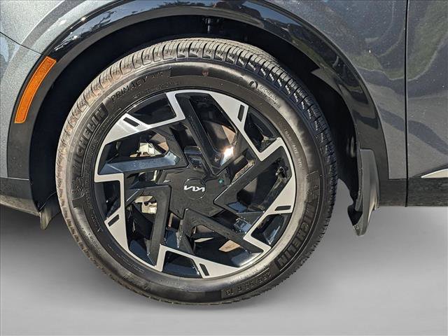Used 2024 Kia Sportage SX image 23