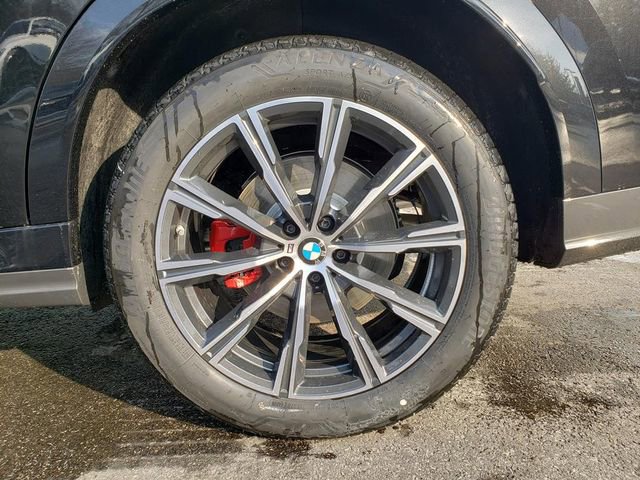 New 2026 BMW X6 xDrive40i image 27