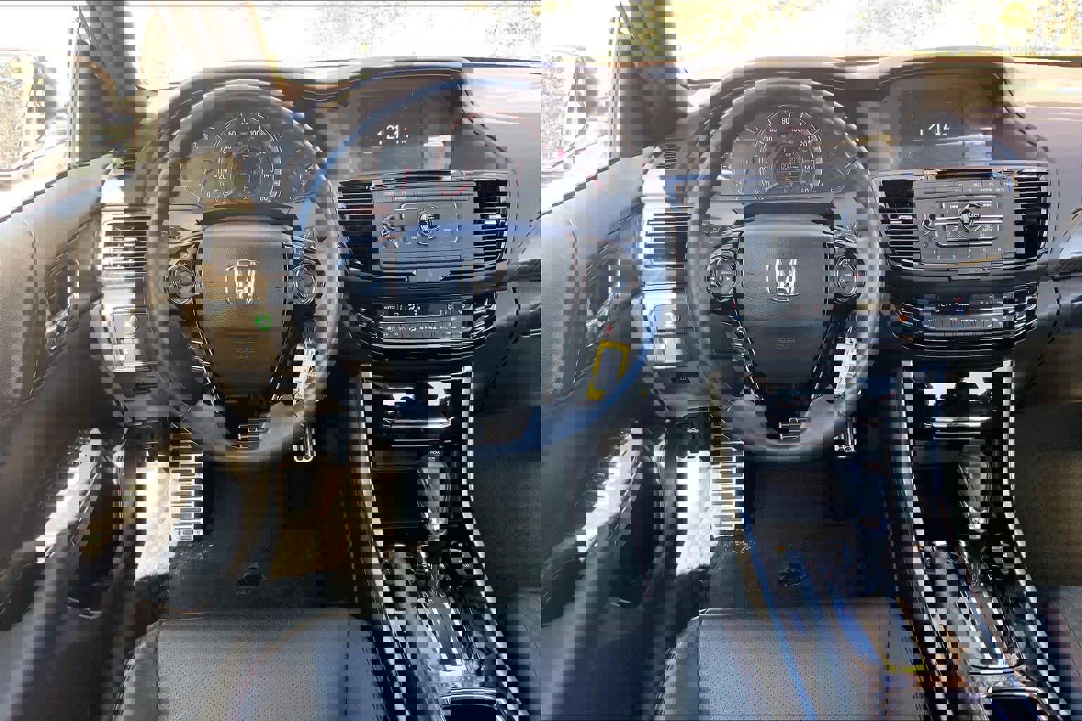 Used 2017 Honda Accord Sport Special Edition image 6