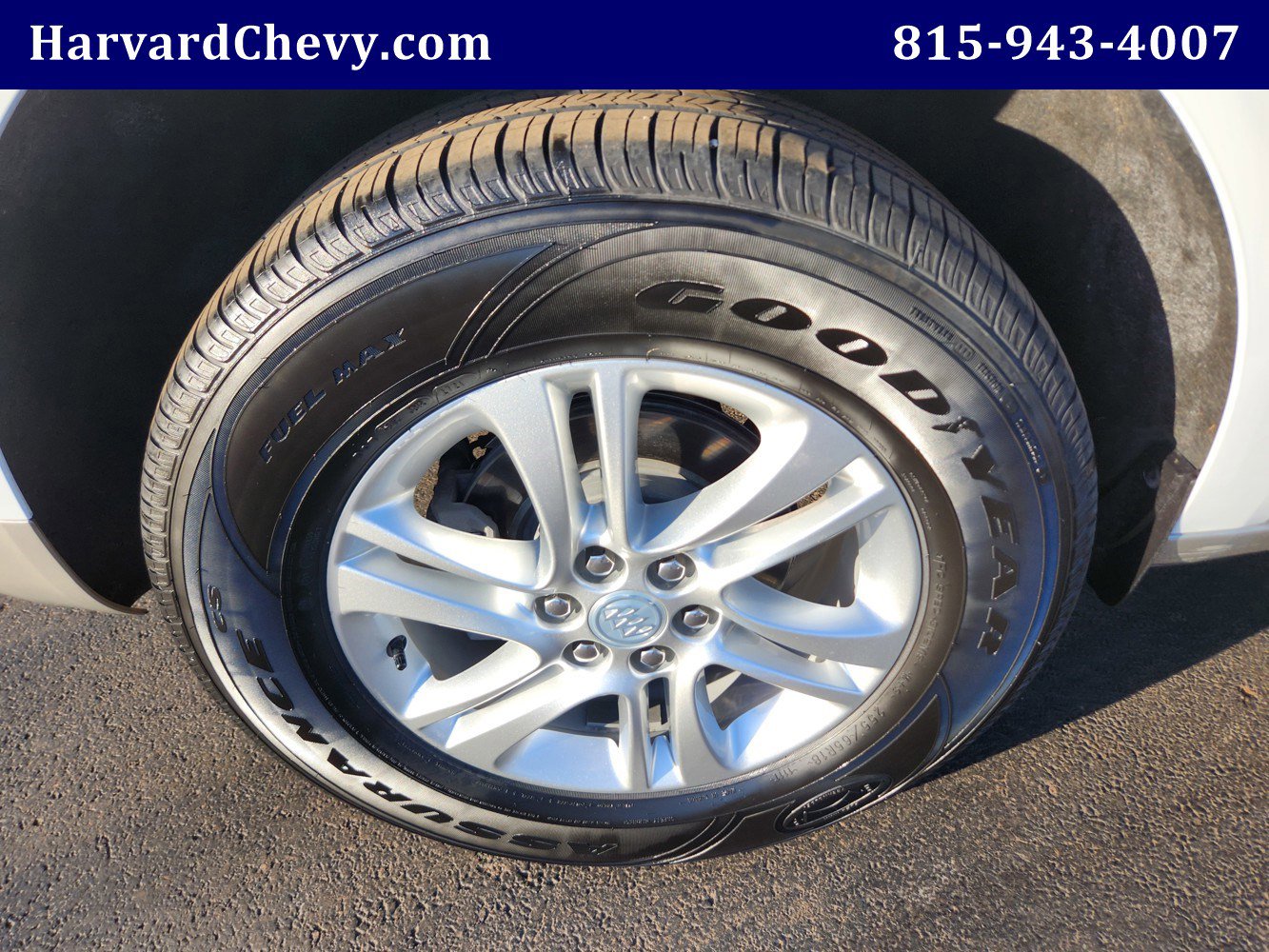 Used 2021 Buick Enclave Essence image 43