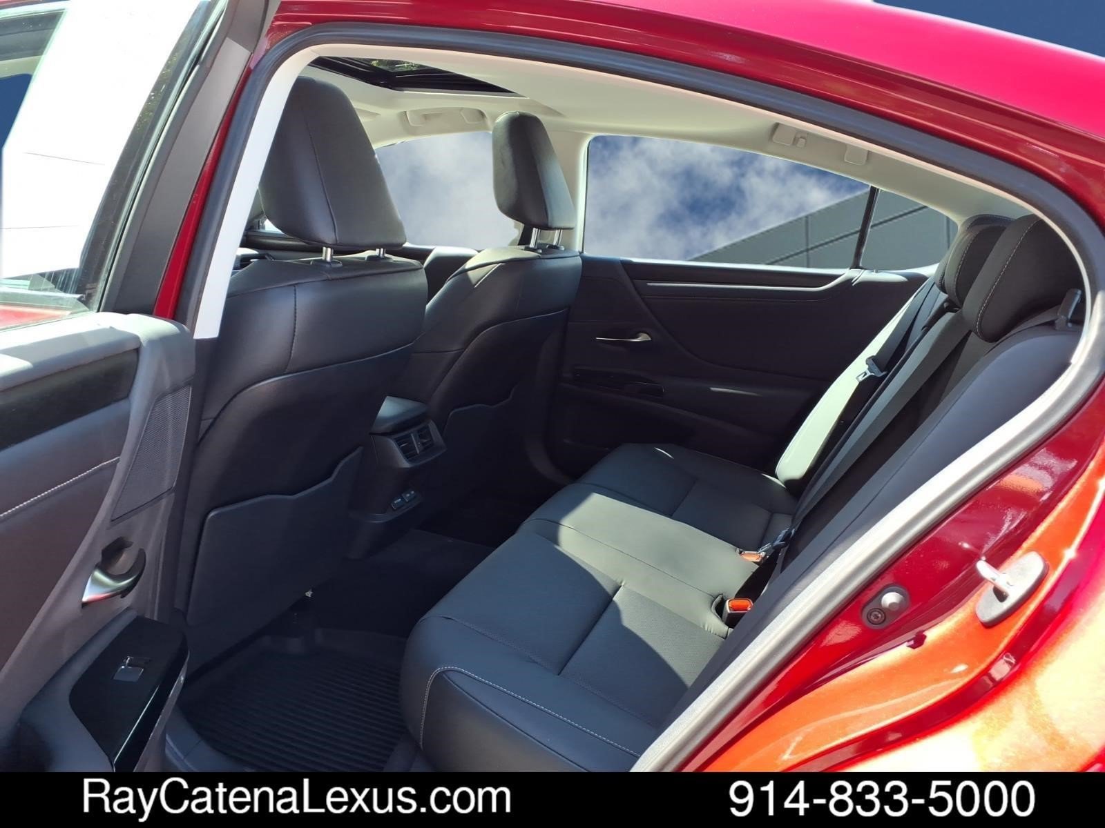 Certified 2024 Lexus ES 250 w/ Premium Package AWD/4WD image 16