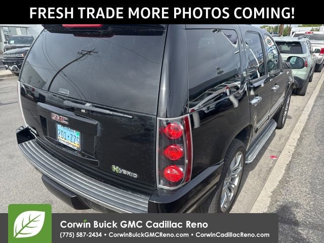 Used 2010 GMC Yukon Denali AWD/4WD image 6