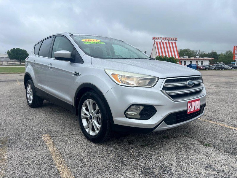 Used 2017 Ford Escape SE FWD image 4