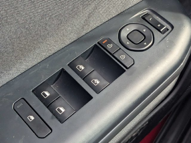Certified 2025 Kia K4 EX FWD image 20