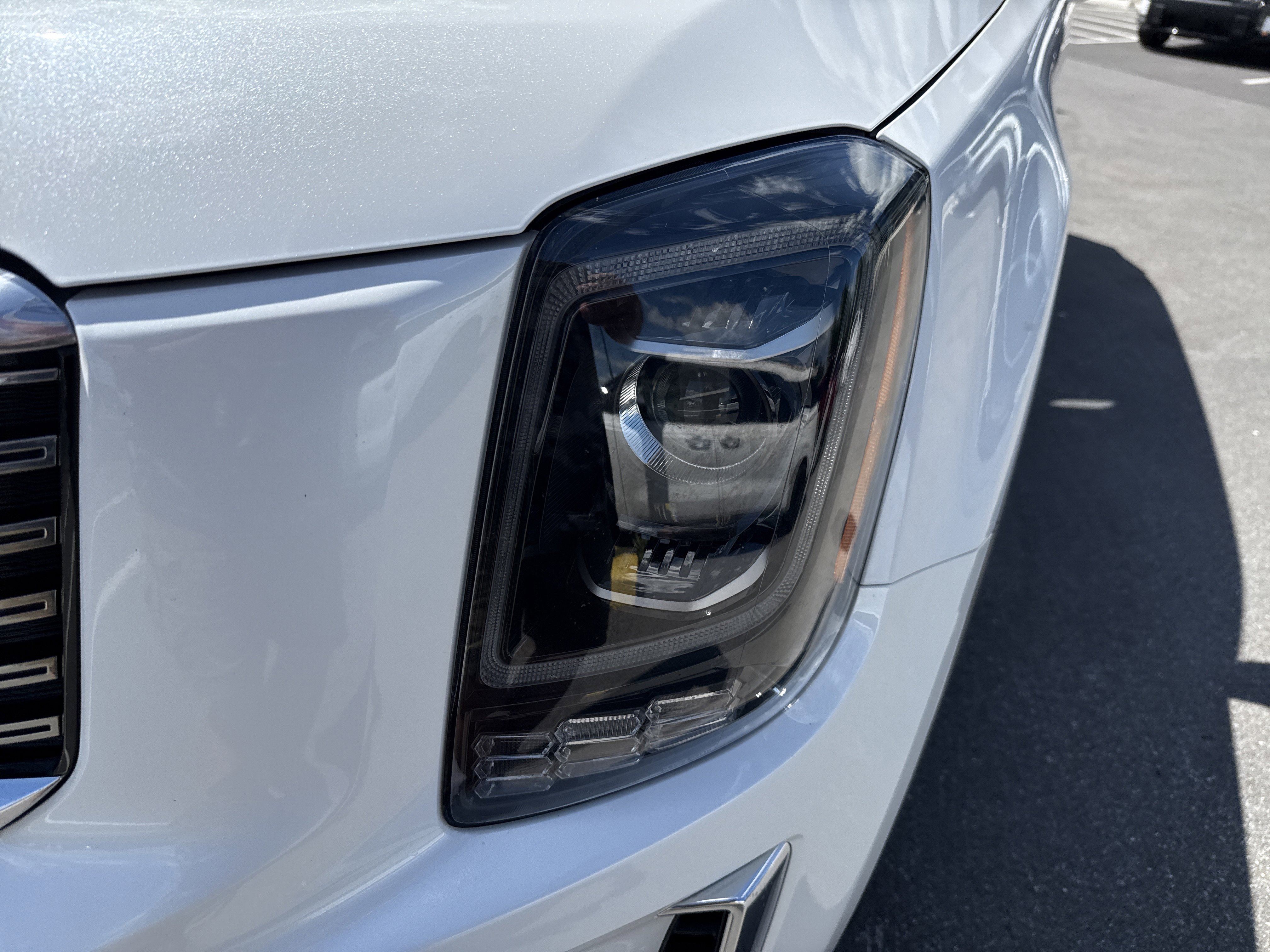 Used 2020 Kia Telluride S w/ S 8 Passenger Seating Package AWD/4WD image 10