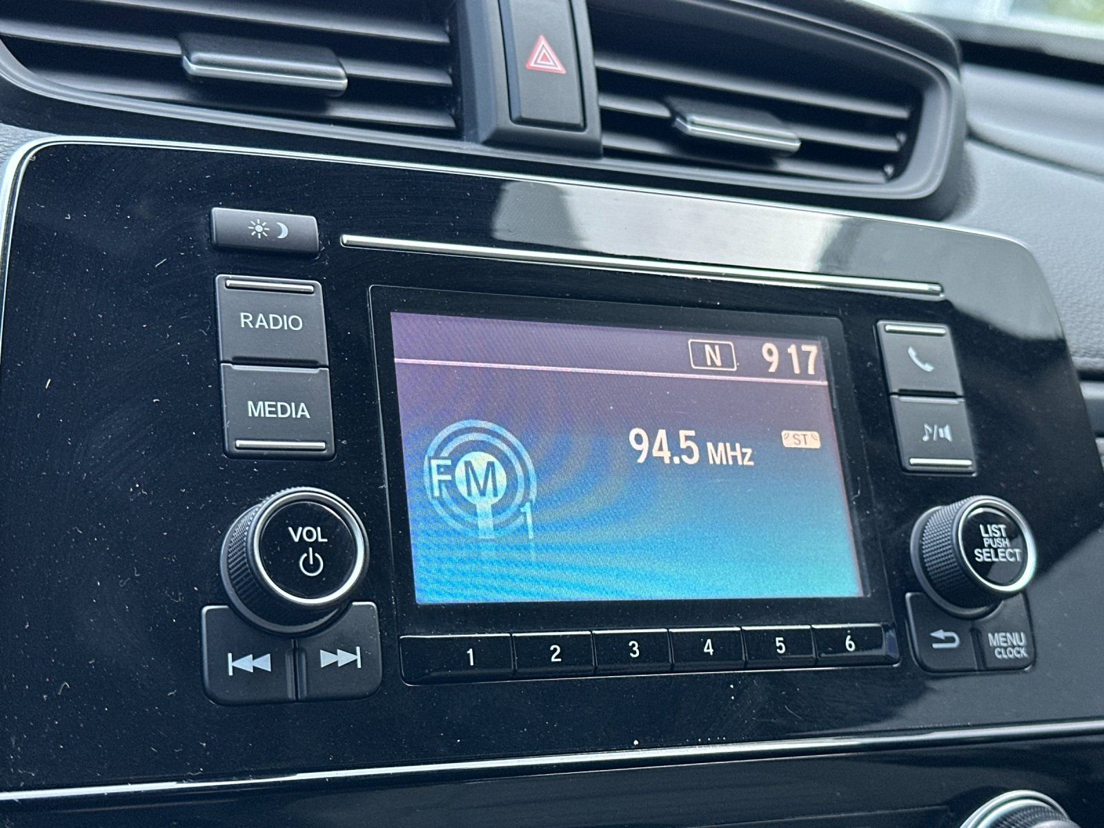 Used 2021 Honda CR-V LX image 17