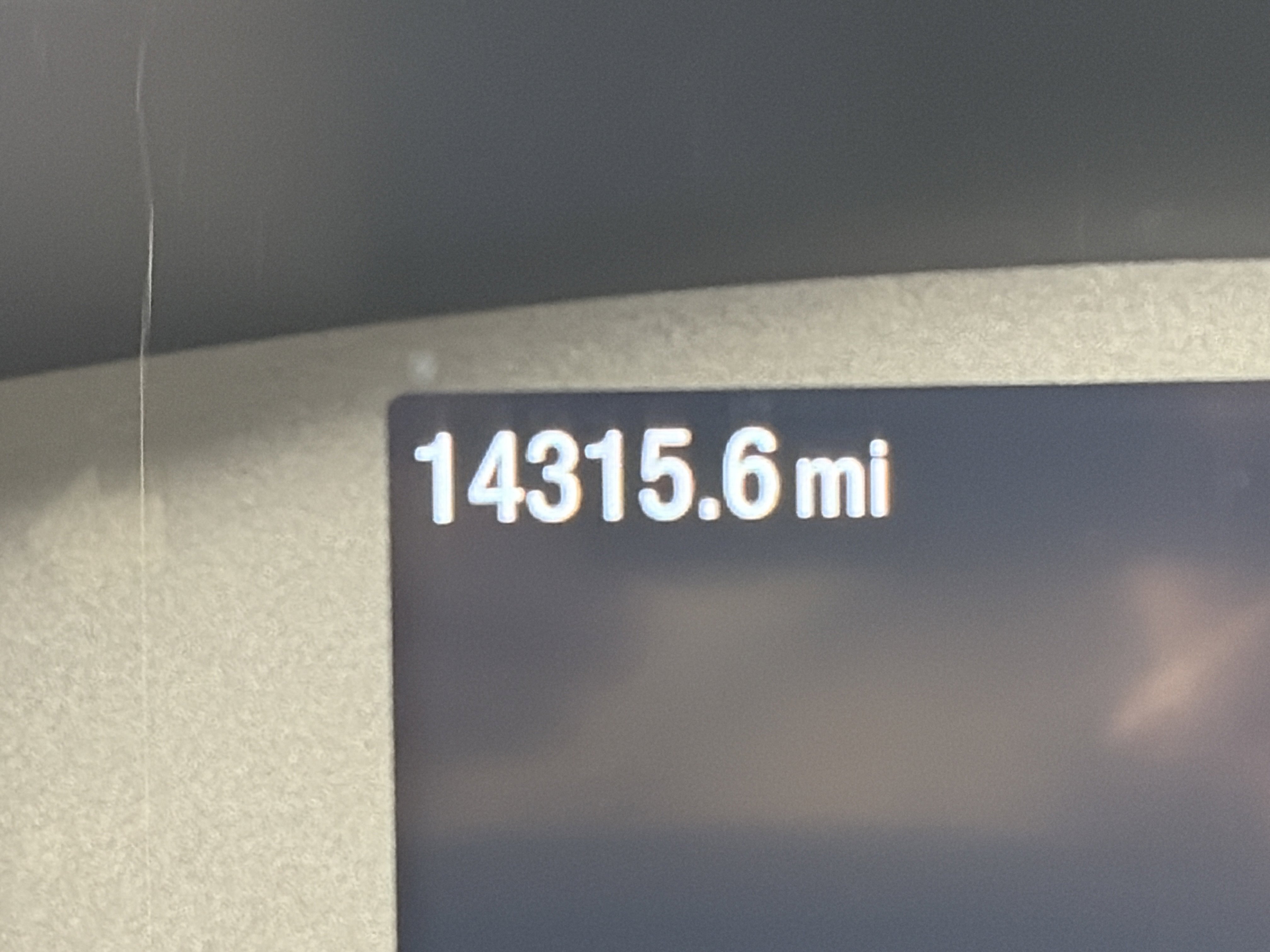 Used 2022 Ford Escape SEL image 5