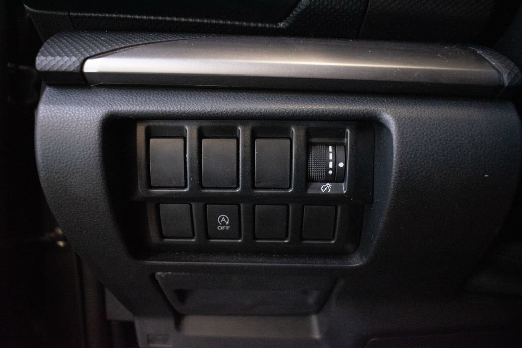 Used 2020 Subaru Forester Premium AWD/4WD image 19