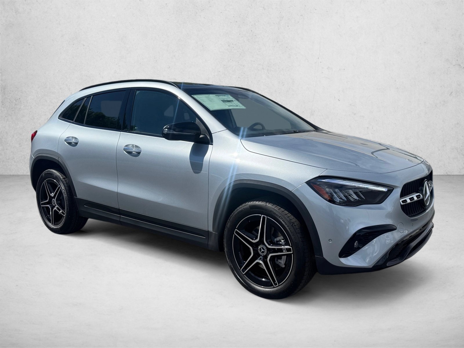 New 2026 Mercedes-Benz GLA 250 4MATIC image 3