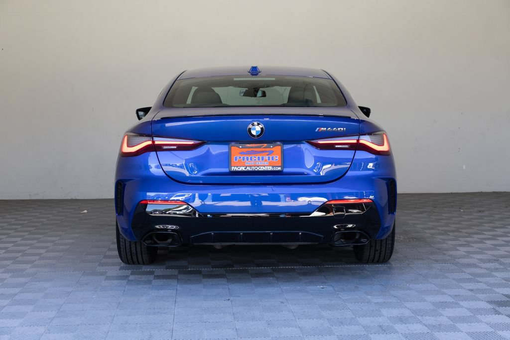 Used 2024 BMW M440i Coupe w/ Premium Package RWD image 11
