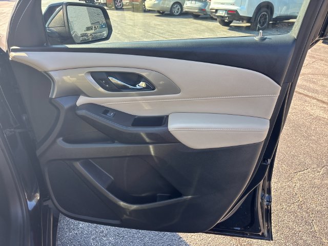 Used 2022 Chevrolet Traverse LT AWD/4WD image 20
