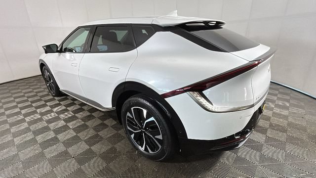Used 2022 Kia EV6 Wind w/ Wind Technology Package AWD/4WD image 4
