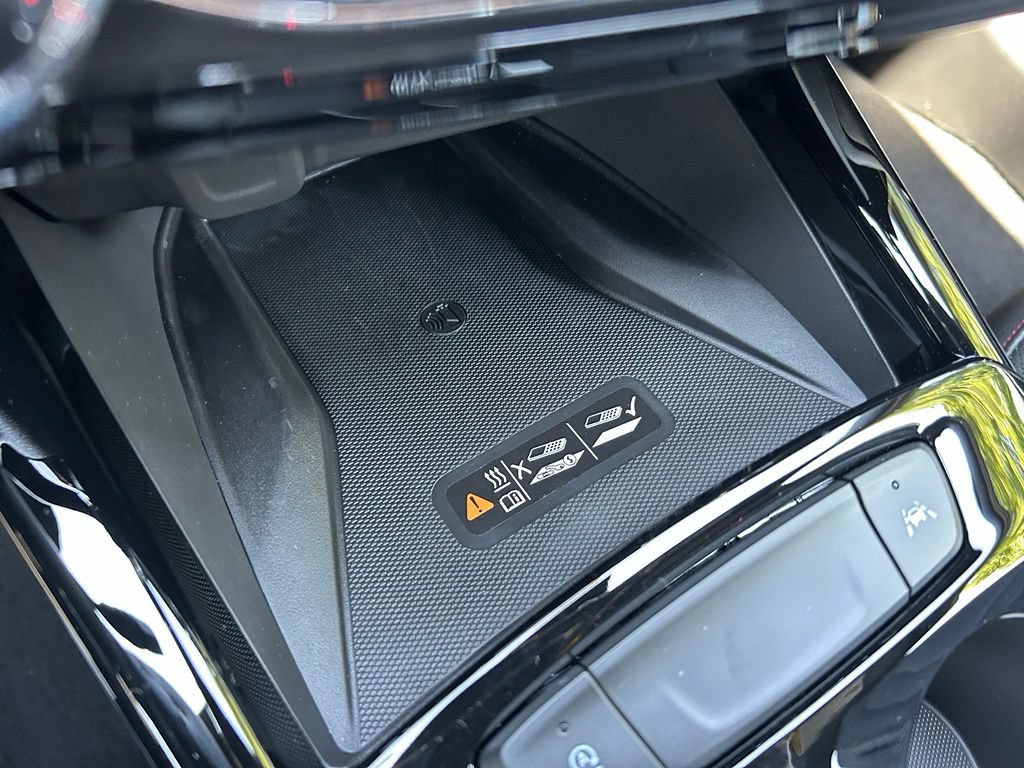 New 2026 Chevrolet Trax RS w/ Sunroof Package FWD image 34