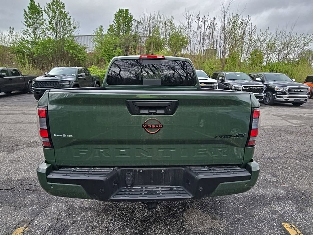Used 2024 Nissan Frontier PRO-4X w/ Pro Convenience Package image 6