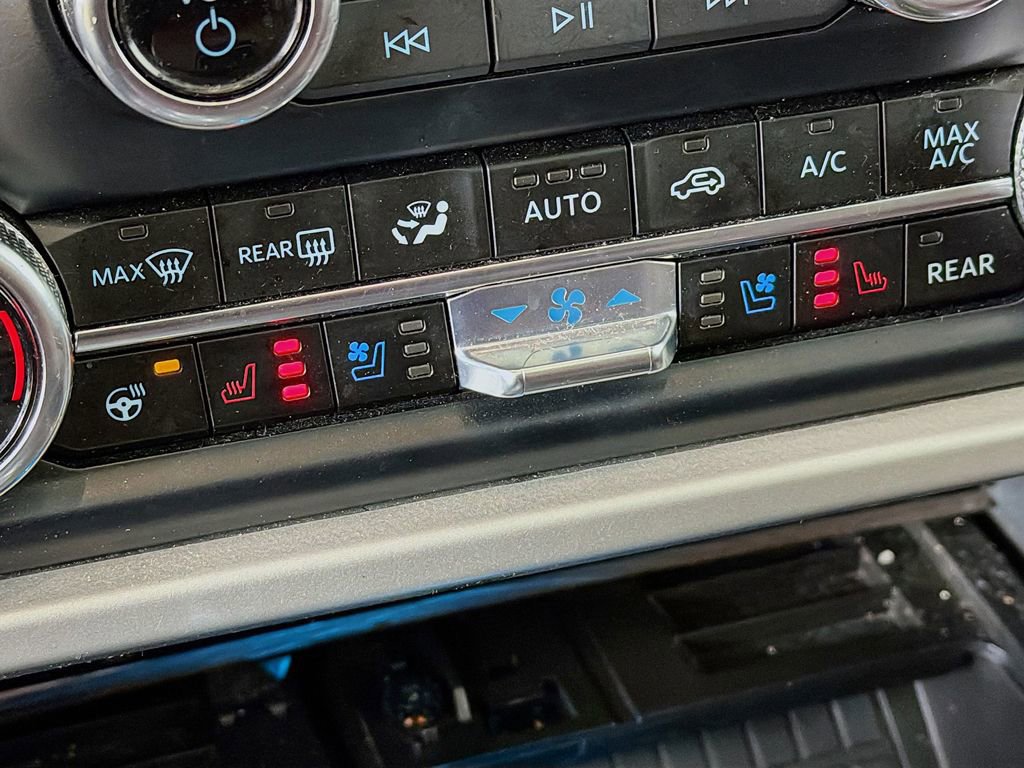 Used 2024 Ford Expedition Limited image 42