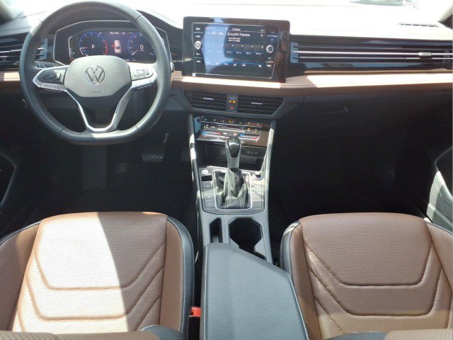 Certified 2025 Volkswagen Jetta SEL FWD image 13