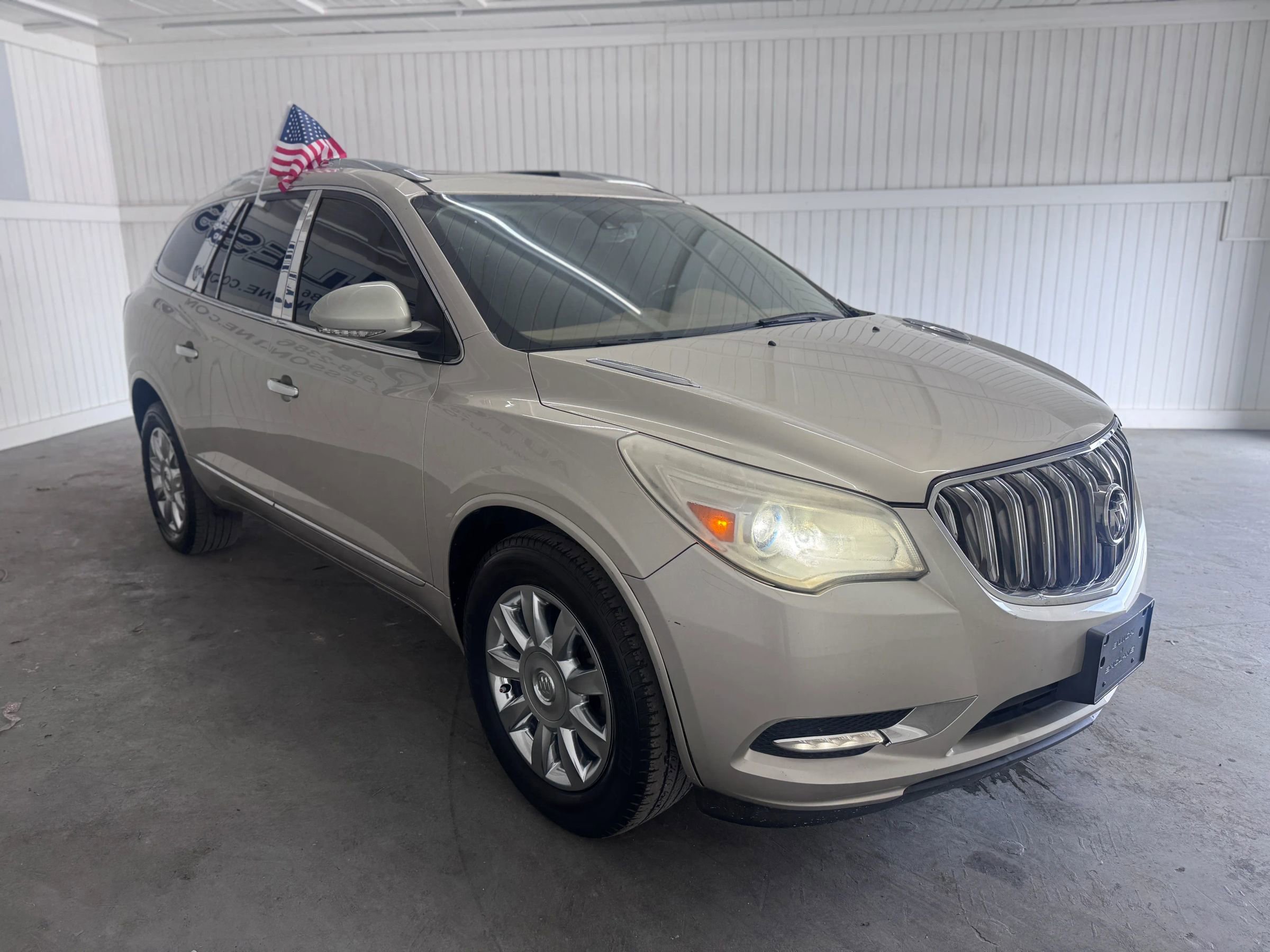 Used 2015 Buick Enclave Leather FWD image 3