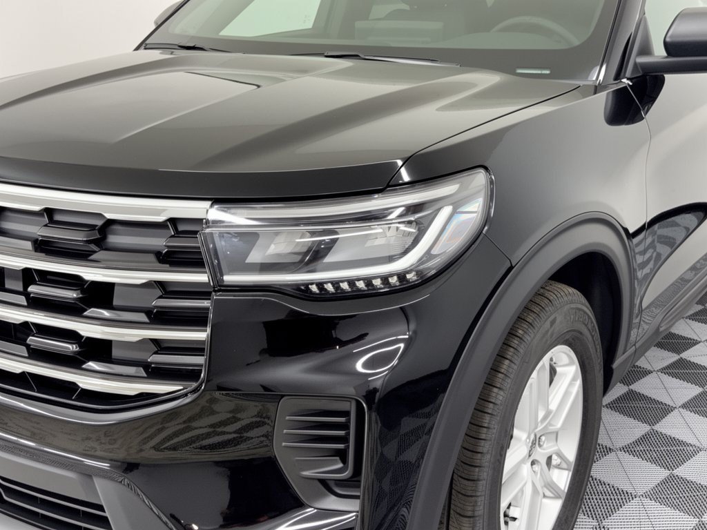 New 2027 Ford Explorer Active RWD image 12