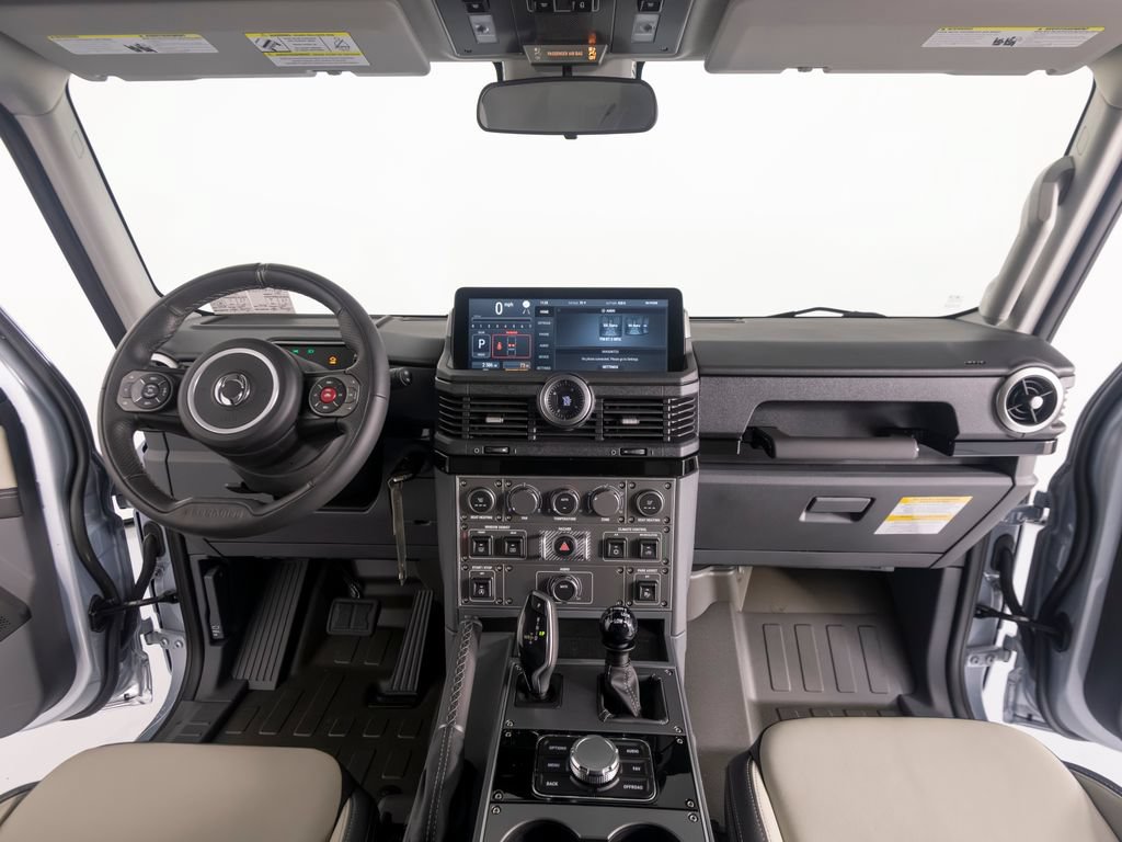 Used 2025 INEOS Grenadier AWD/4WD image 32