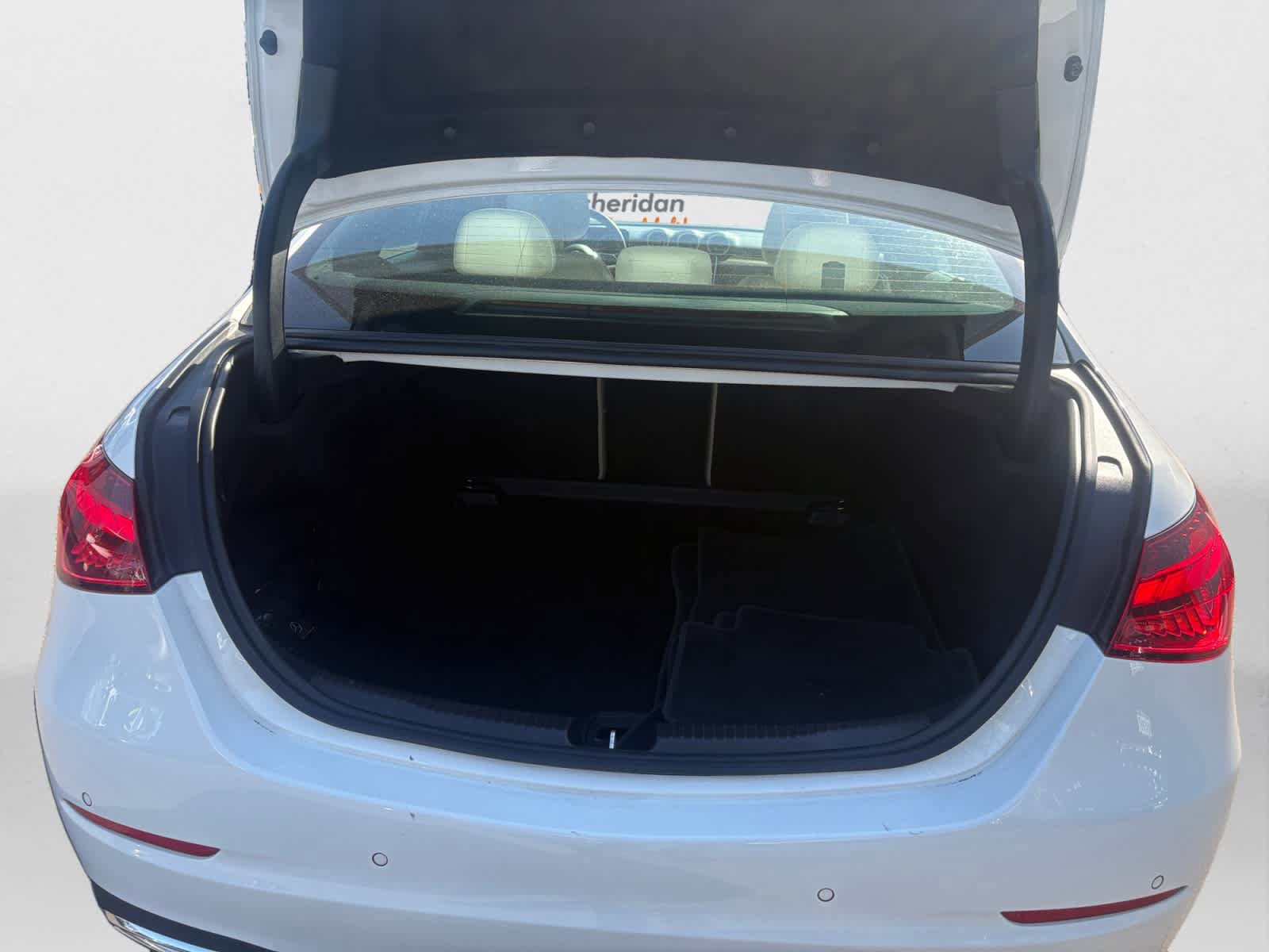 Used 2025 Mercedes-Benz C 300 4MATIC Sedan image 17
