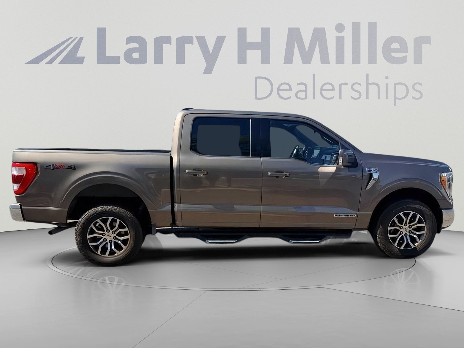 Used 2022 Ford F150 Lariat AWD/4WD image 7
