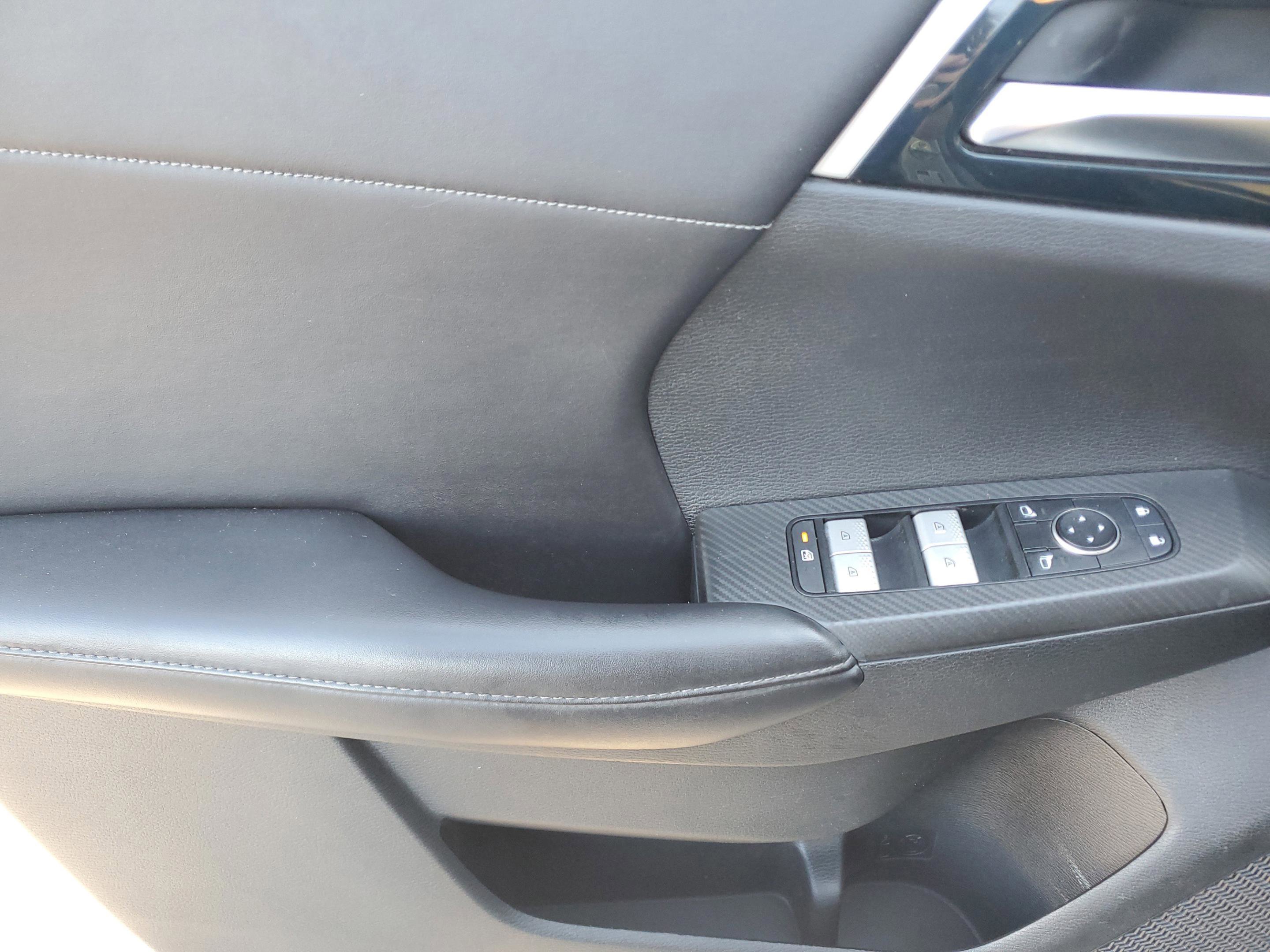 Used 2022 Mitsubishi Outlander SE image 17