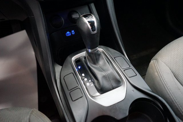 Used 2017 Hyundai Santa Fe Sport image 32