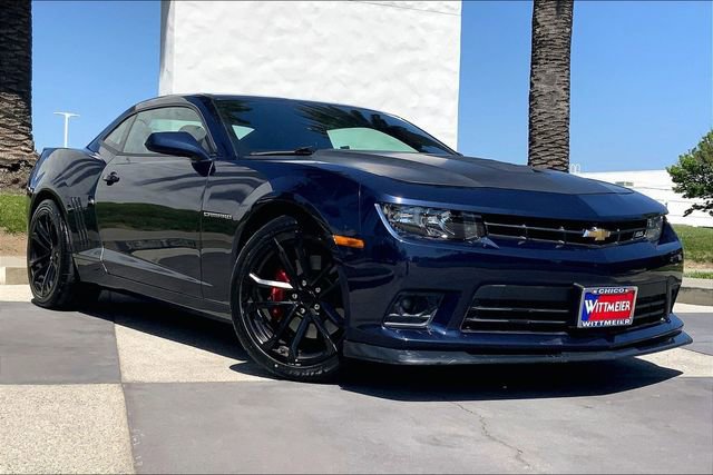 Used 2015 Chevrolet Camaro SS w/ SS Performance Package RWD image 2