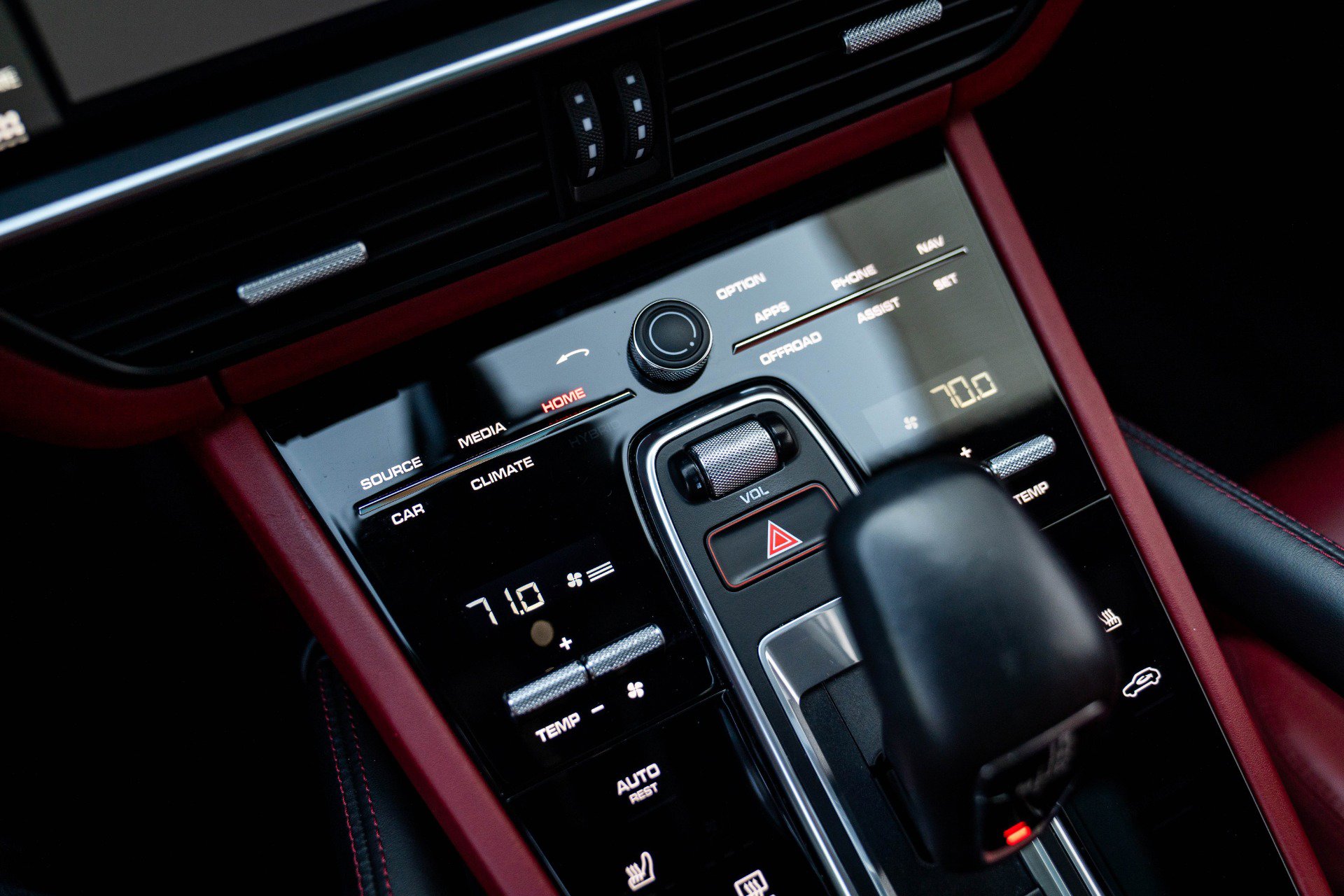 Used 2021 Porsche Cayenne GTS image 21