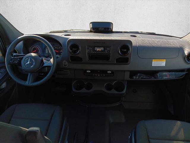 Certified 2025 Mercedes-Benz Sprinter 2500 image 15