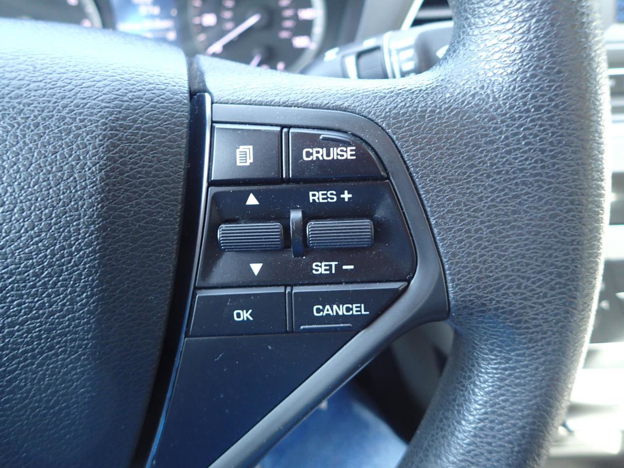 Used 2015 Hyundai Sonata SE FWD image 15