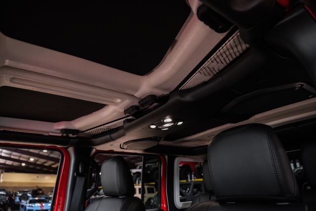 Used 2023 Jeep Wrangler Unlimited Rubicon 392 w/ Trailer Tow Package AWD/4WD image 19