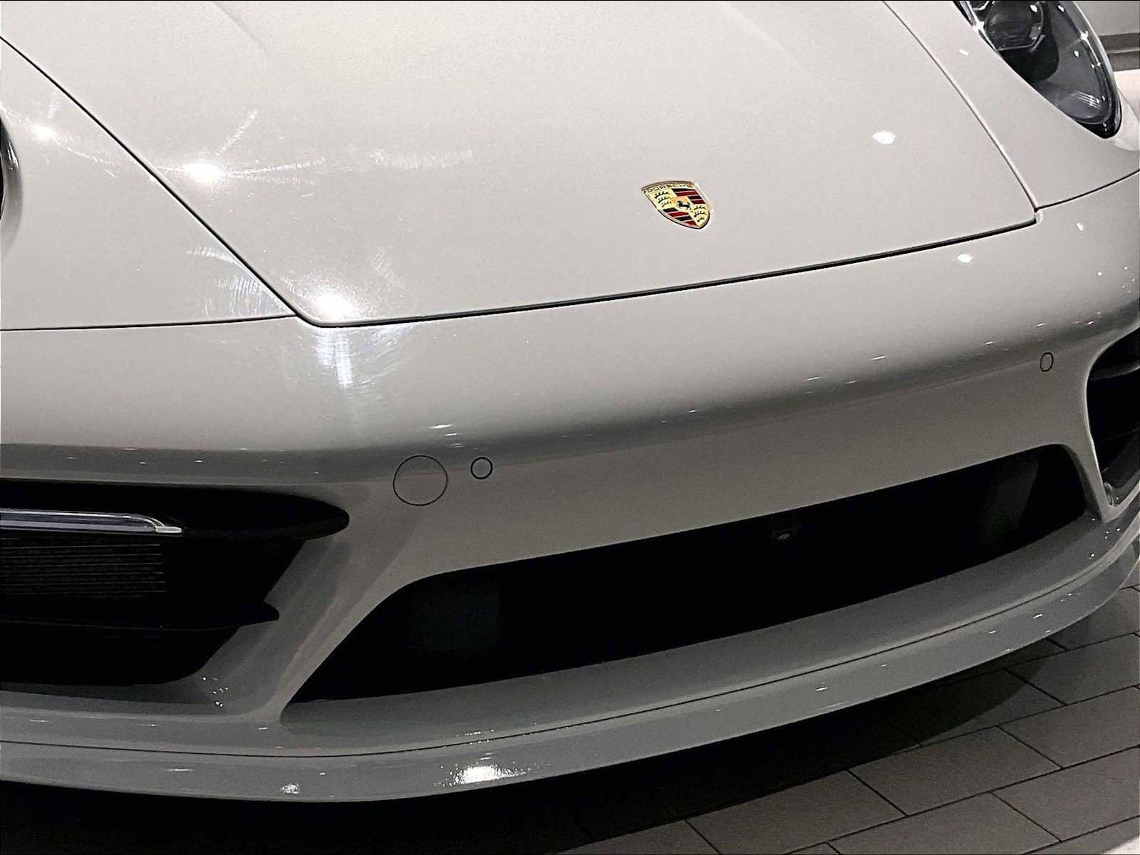 Used 2021 Porsche 911 Carrera S image 32