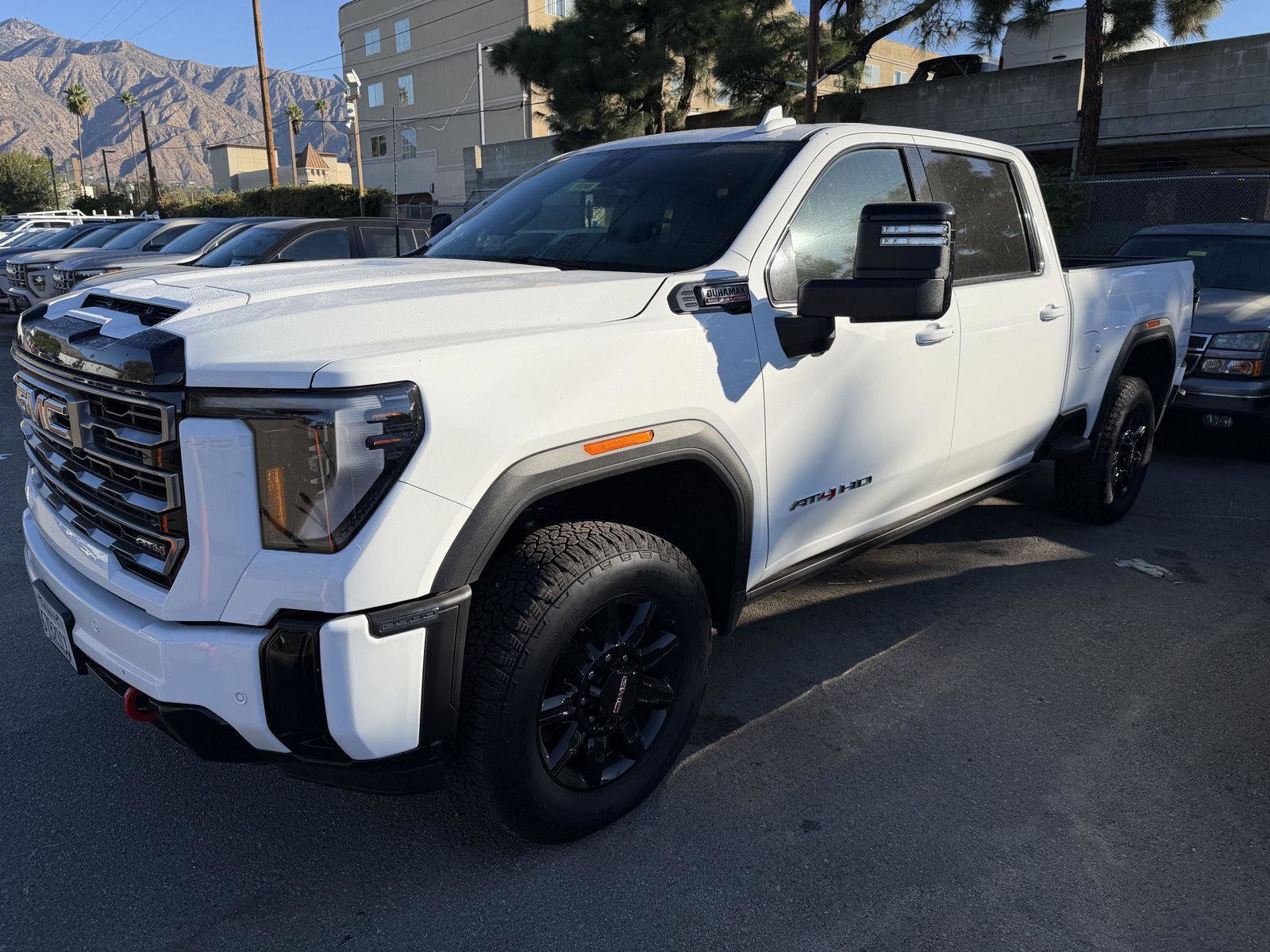 Used 2025 GMC Sierra 2500 AT4 w/ AT4 Premium Plus Package