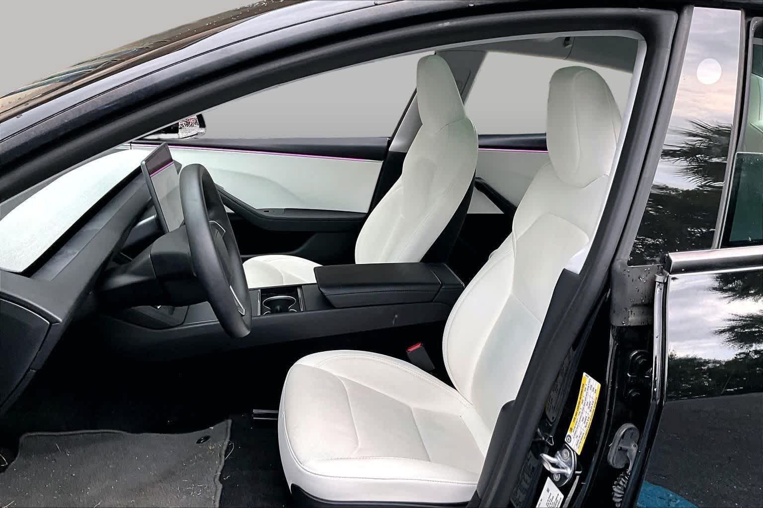 Used 2025 Tesla Model 3 Long Range RWD image 13