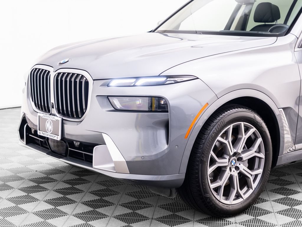 Used 2024 BMW X7 xDrive40i w/ Parking Assistance Package AWD/4WD image 38