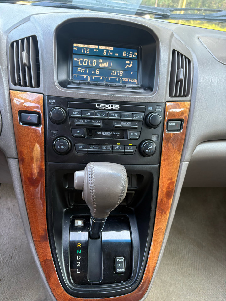 Used 1999 Lexus RX 300 image 22