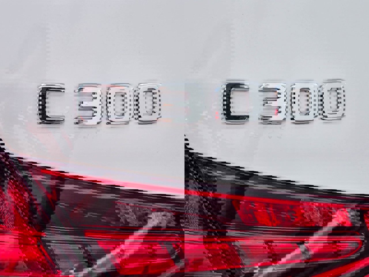 Used 2024 Mercedes-Benz C 300 4MATIC Sedan image 7