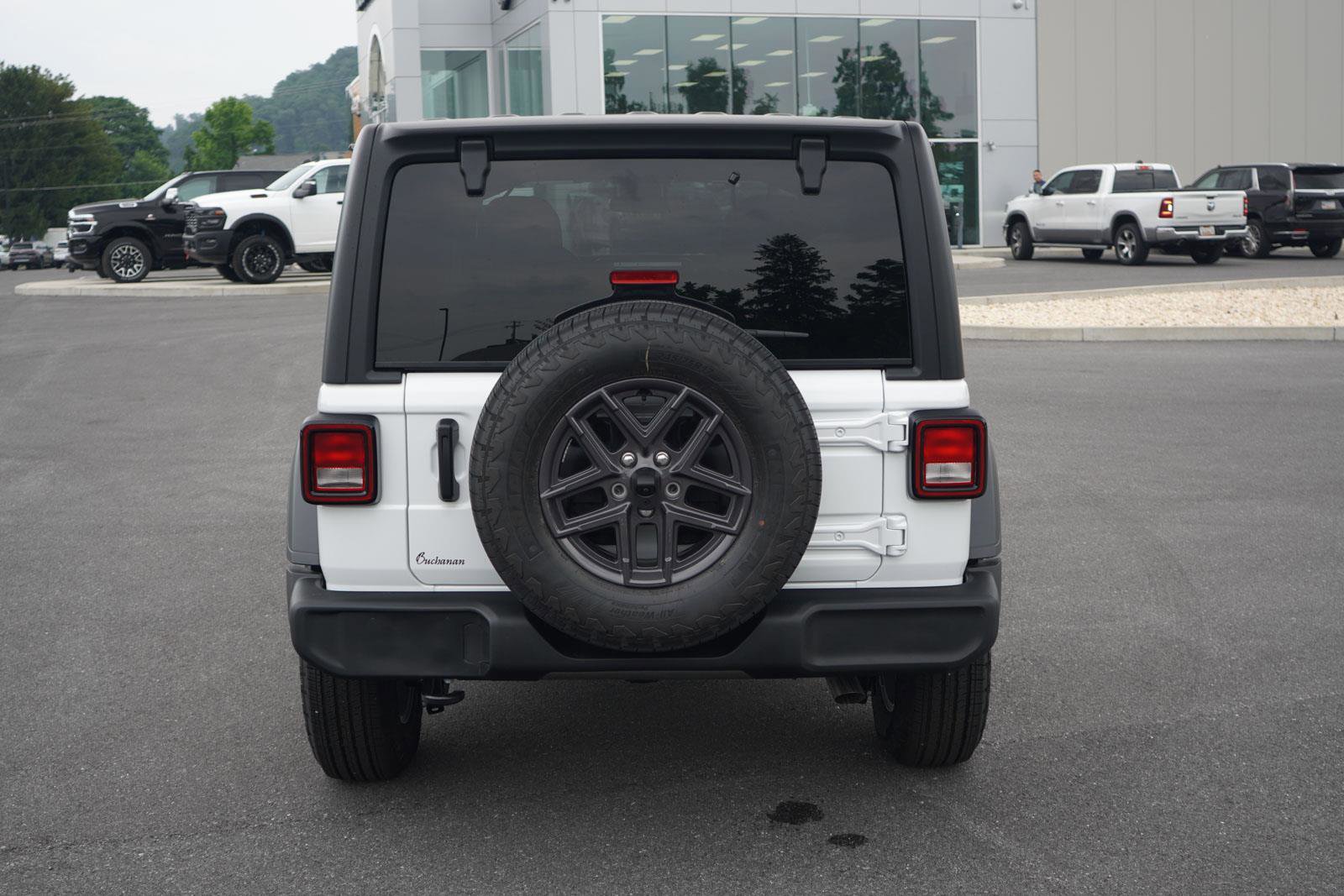 New 2025 Jeep Wrangler Sport S image 9