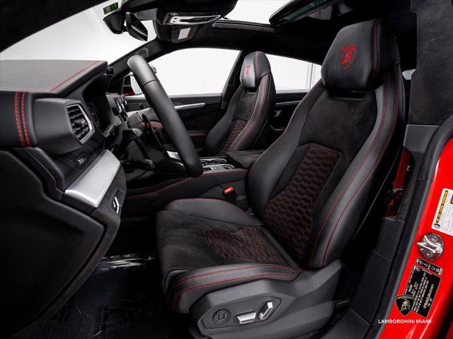Used 2024 Lamborghini Urus S AWD/4WD image 29