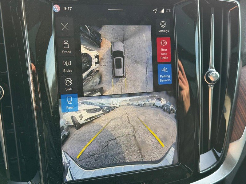 New 2026 Volvo V60 B5 Cross Country Plus w/ Climate Package image 15