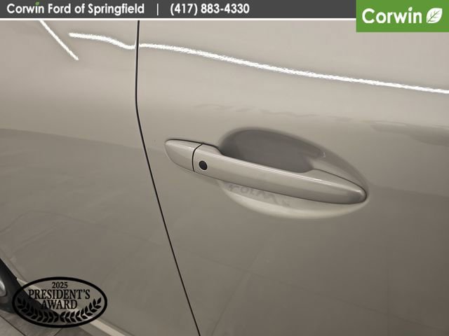 Used 2025 MAZDA CX-5 AWD 2.5 S w/ Preferred Package image 8